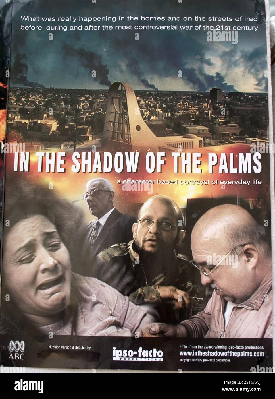 Filmplakat von IM SCHATTEN DER PALMEN World Cinema, ein Film über das tägliche Leben IM IRAK, den umstrittenen Krieg des 21. Jahrhunderts, 36. Internationaler Film Stockfoto