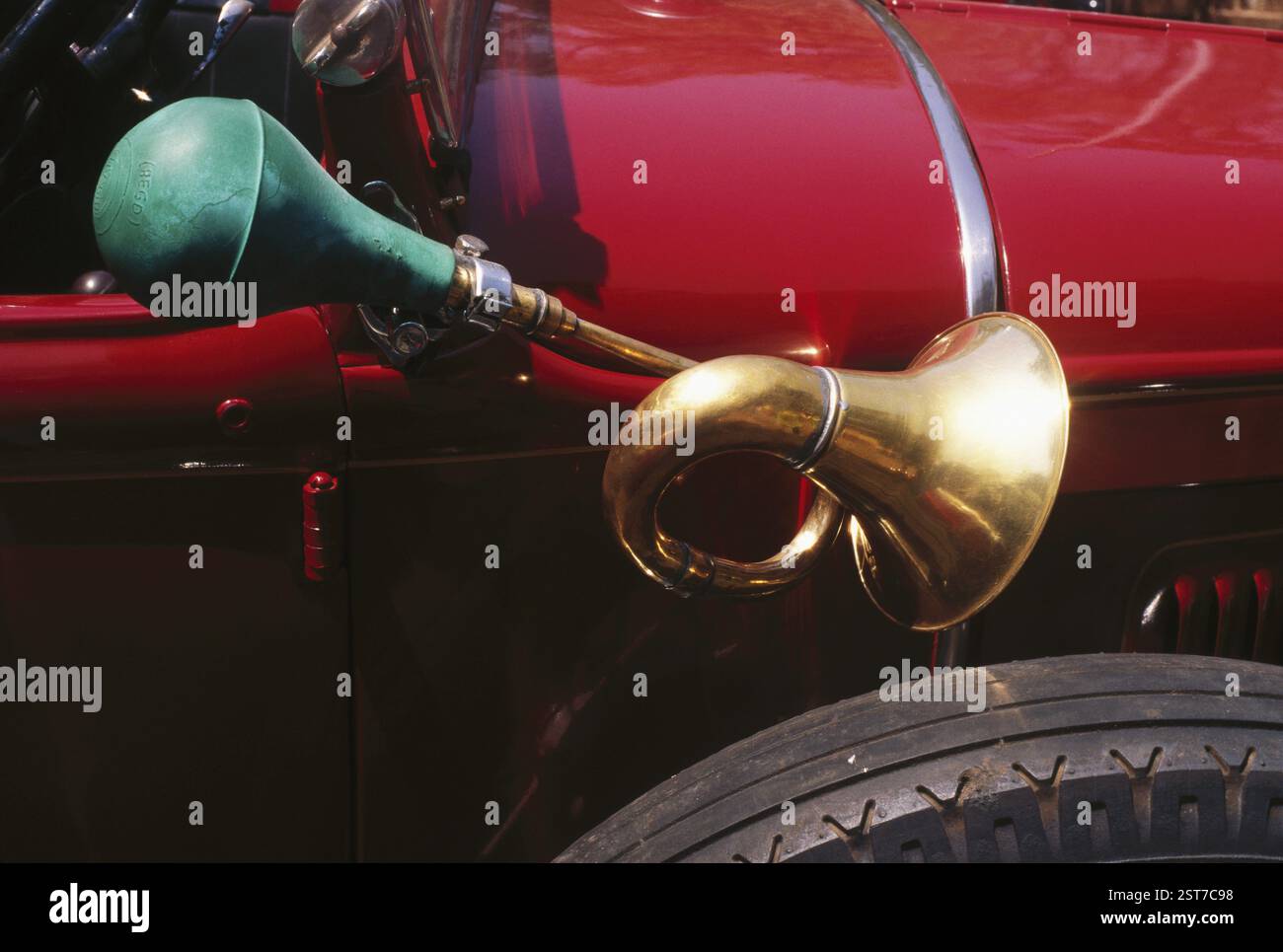 Ford 1930, antikes Autohorn, indien Stockfoto