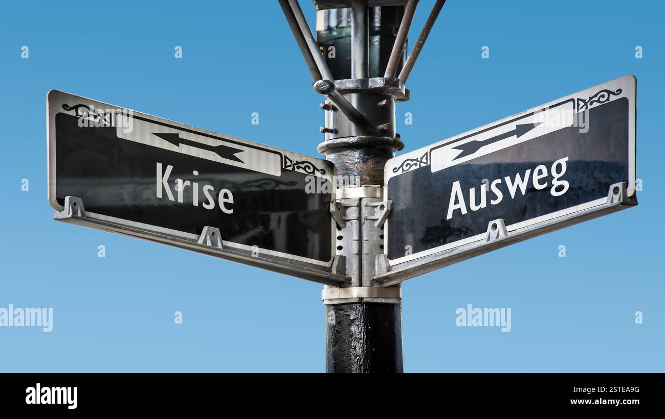 Ein Bild mit einem Hinweisschild, das in zwei verschiedene Richtungen auf Deutsch zeigt. Eine Richtung weist auf einen Ausweg hin, die andere auf eine Krise. Stockfoto