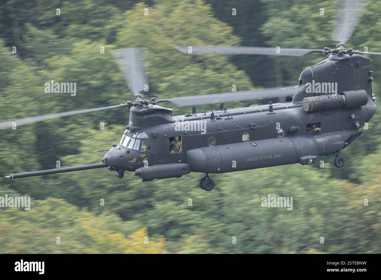 SF Helicopters, Chinooks, die Schulungen in Wales und der englischen Grenze durchführen Stockfoto