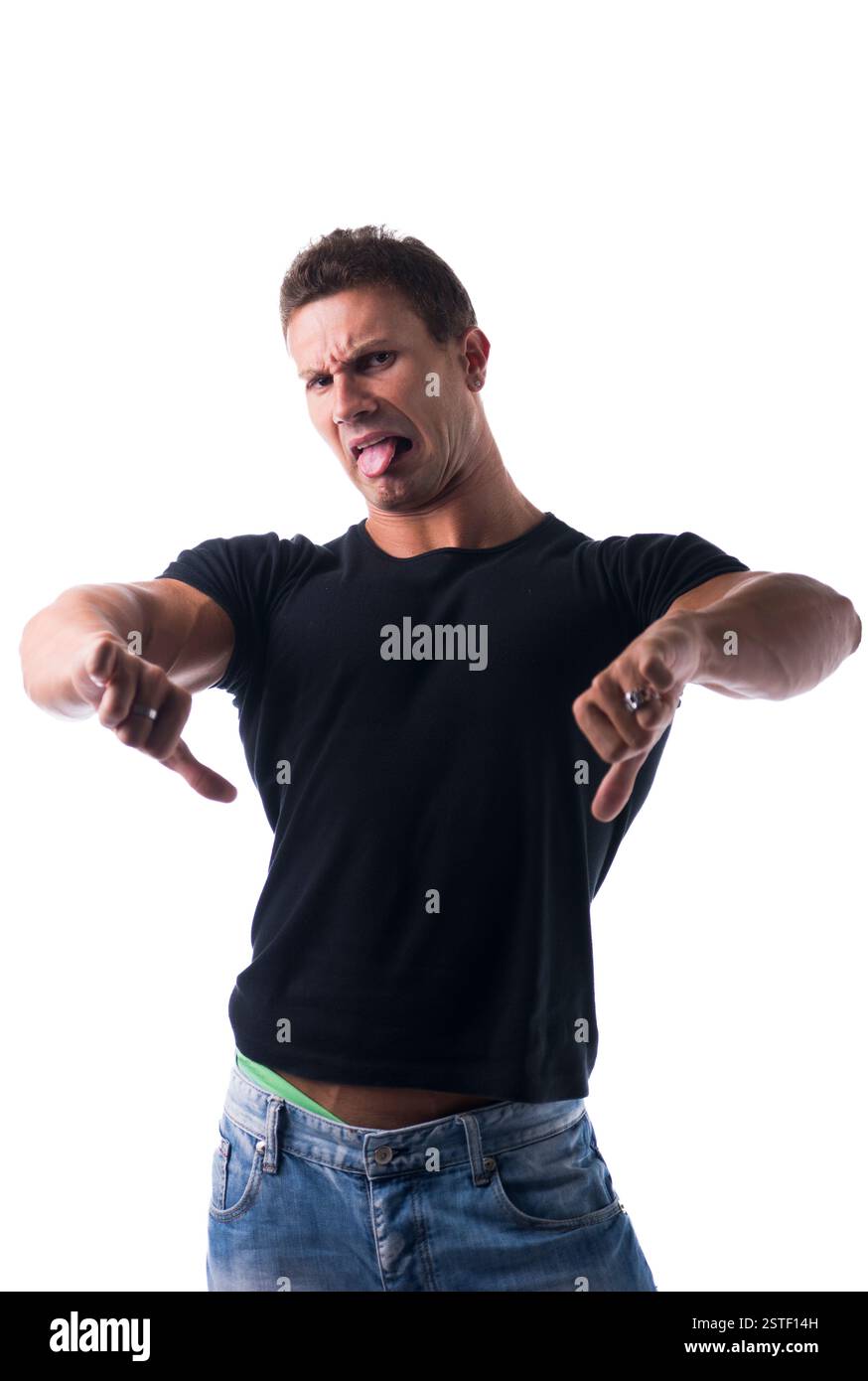 Ein ekelhafter junger Mann mit komischem Ausdruck Stockfoto