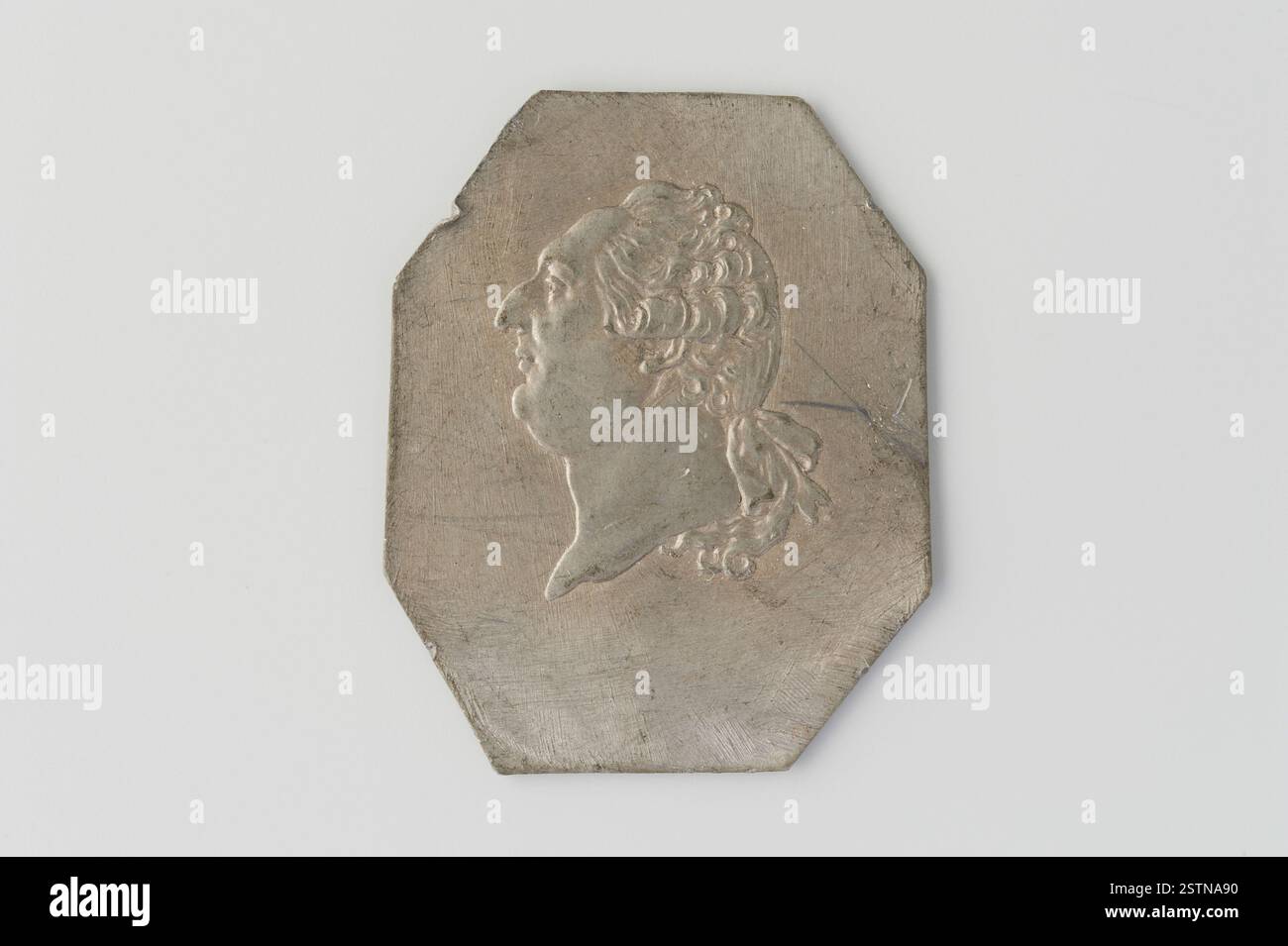 Medaille von Augustin Dupré (1791) mit einer nach links gerichteten Büste Ludwigs XVI., mit einem Band im Haar und ohne zusätzliche Elemente. Stockfoto