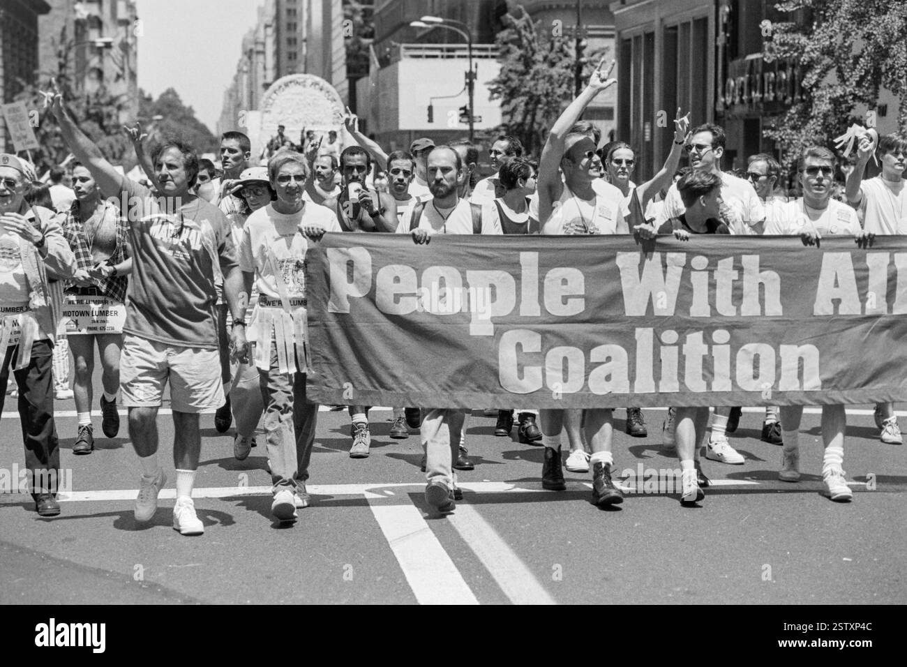 People with AIDS Coalition während des NYC Pride March in New York City, USA am 28. Juni 1992 *** People with AIDS Coalition während des NYC Pride March in New York City, USA am 28. Juni 1992 Stockfoto