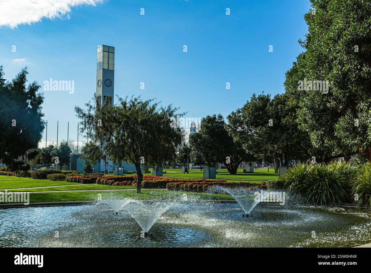 Der Square Park und der Clock Tower in Palmerston North, Neuseeland Stockfoto
