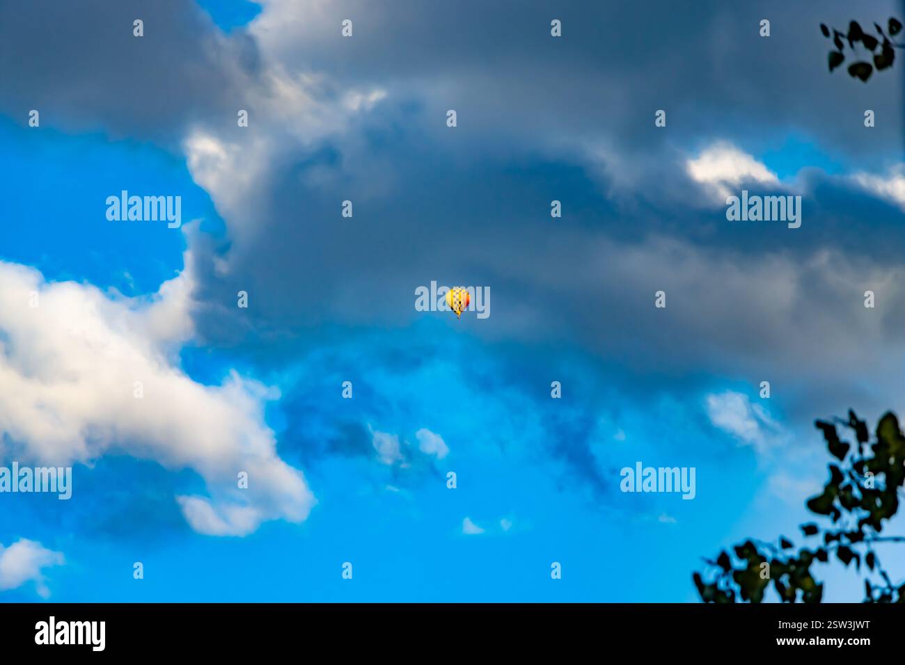 Vilnius. Stücklistensymbol. Vilnius ist eine der wenigen europäischen Hauptstädte, in denen Ballonflüge über die Stadt erlaubt sind. Stockfoto