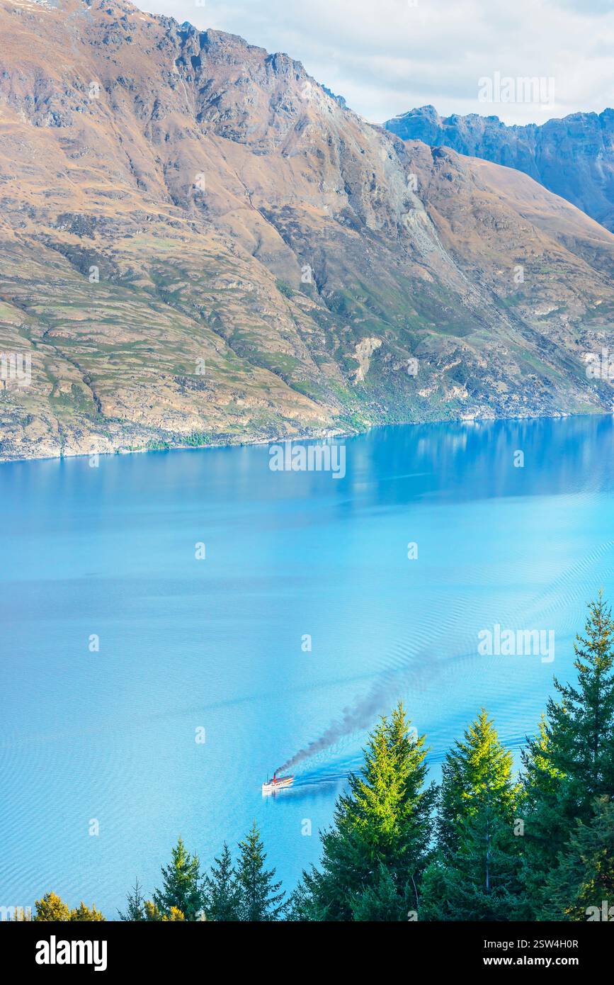 TSS Earnslaw Cruise auf dem Lake Wakatipu, Queenstown, South Island, Neuseeland, Stockfoto