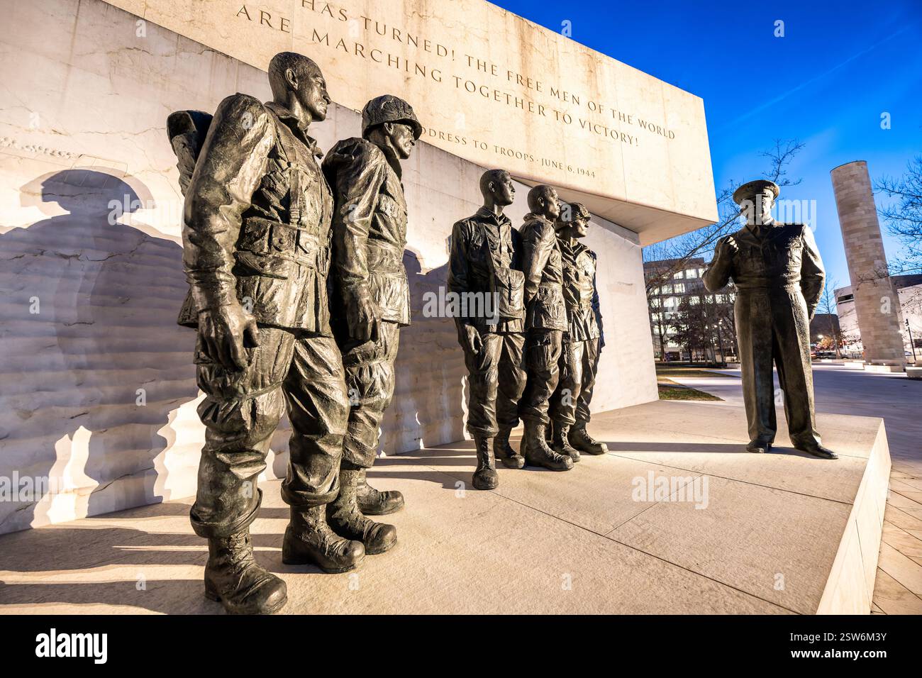 WASHINGTON DC, Vereinigte Staaten — Eine bronzene Skulpturengruppe von ...