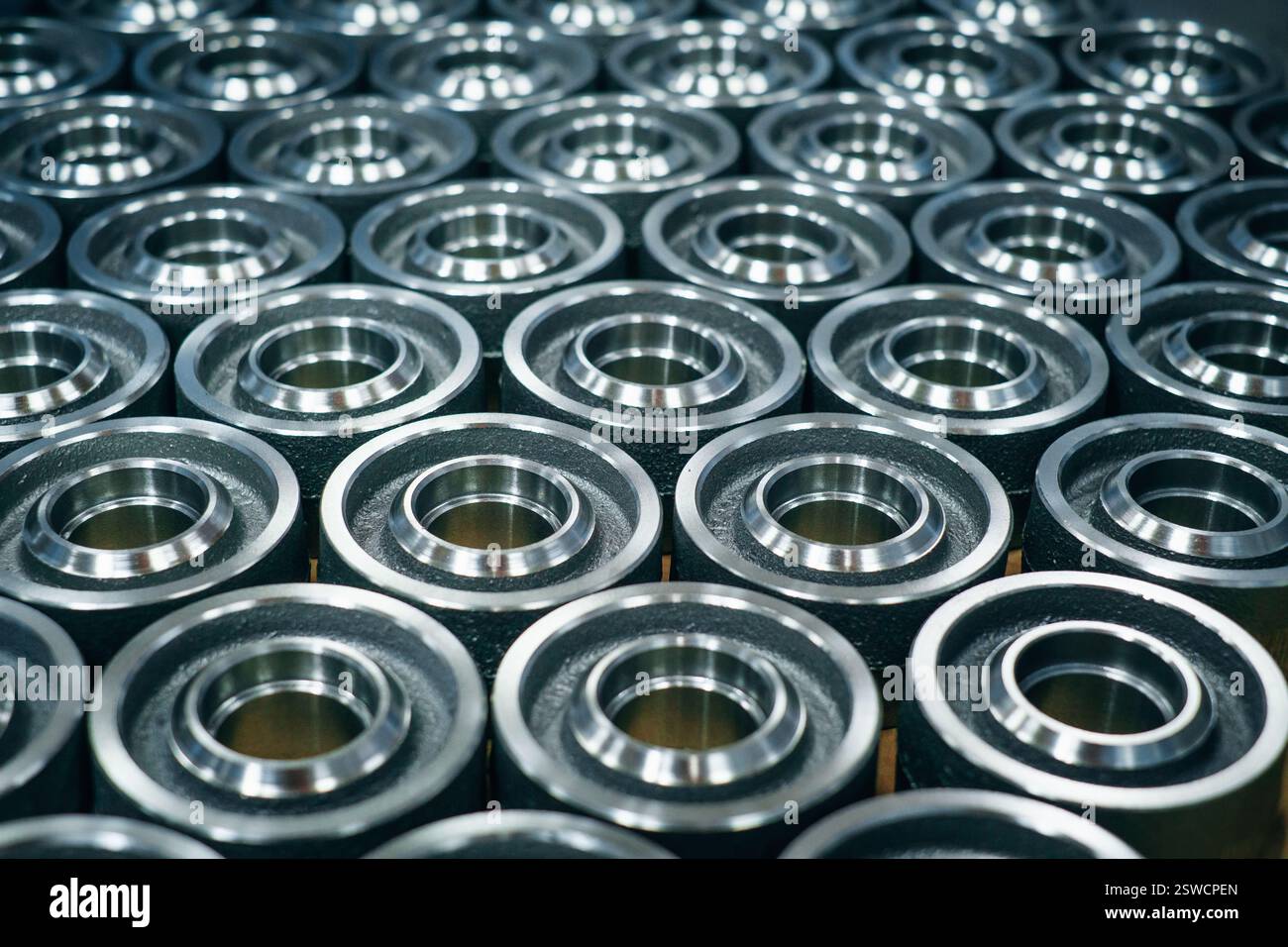 Auswahl an Präzisionswerkstoffen aus Metall: Industrielle Produktion Fertigung exzellente Qualität der Handwerkskunst Stockfoto