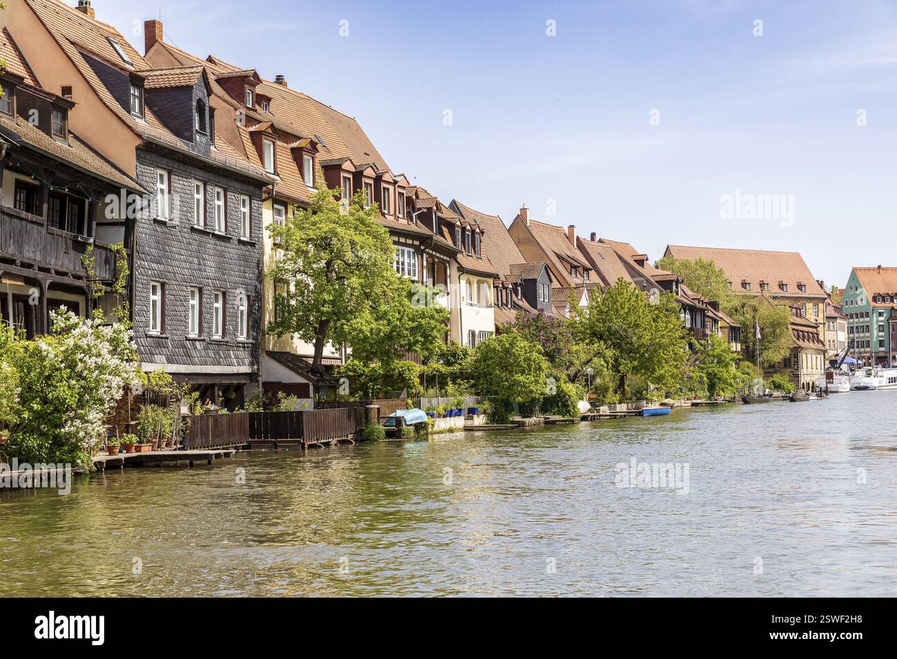 Alte kleine Fachwerkhäuser an der Regnitz, die sogenannten Fischerhäuser oder kleines Venedig, Bamberg, Bayern, Deutschland, Europa Stockfoto