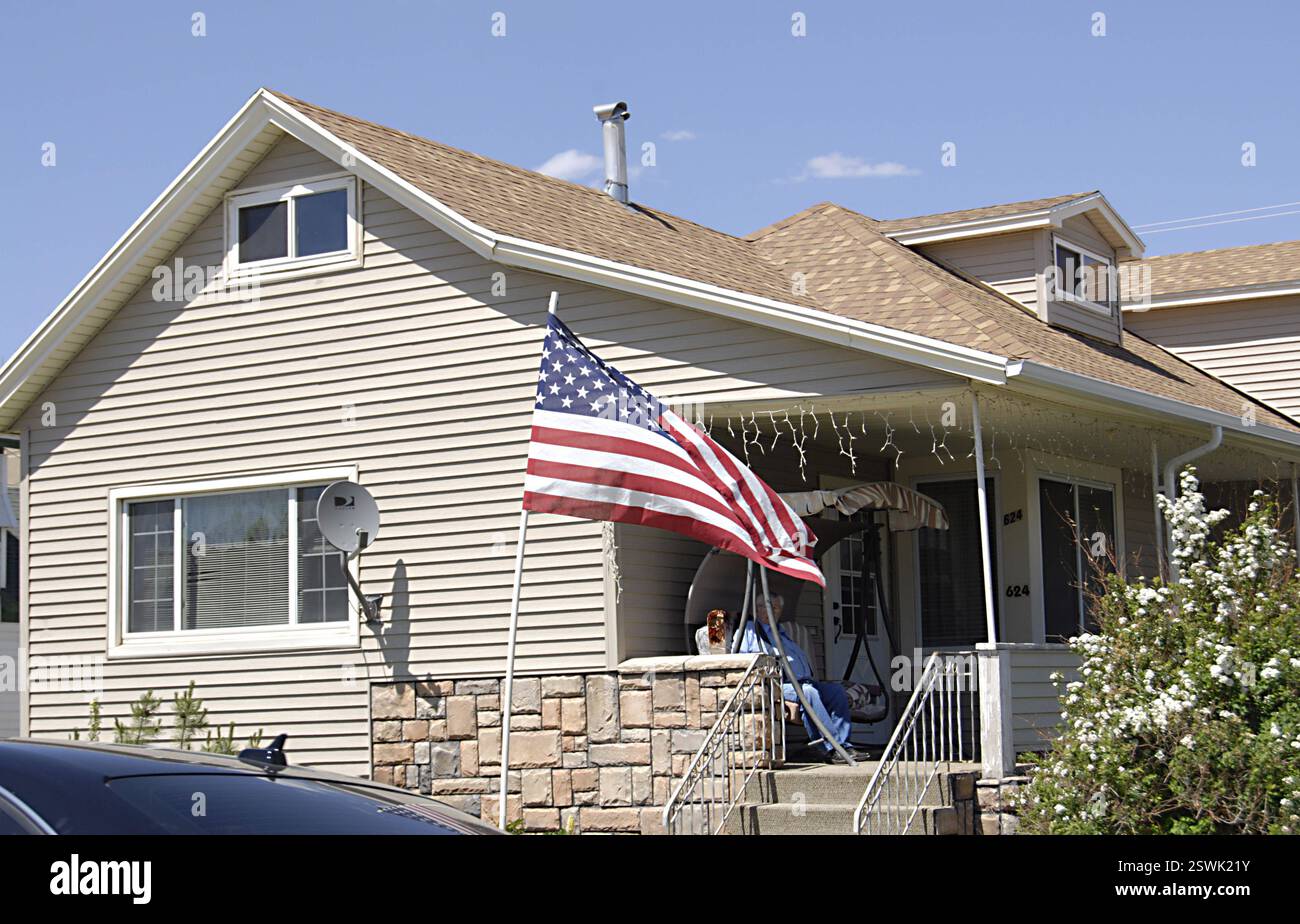 EVANSTON/WYOMING STATE /USA  Evanston Wohngemeinde mit Sternen und Streifen 14. Juni 2012 FOTO VON FRANCIS DEAN / DEAN PICTURES Stockfoto