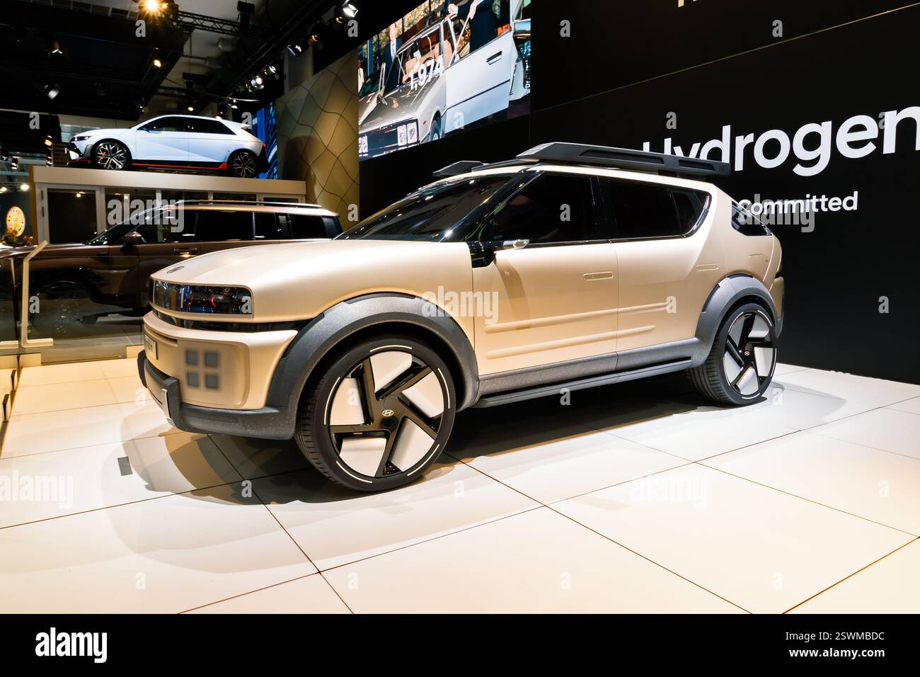 Hyundai INITIUM Wasserstoff-Brennstoffzellenauto auf dem Brüsseler Automobilsalon. Brüssel, Belgien - 10. Januar 2025 Stockfoto