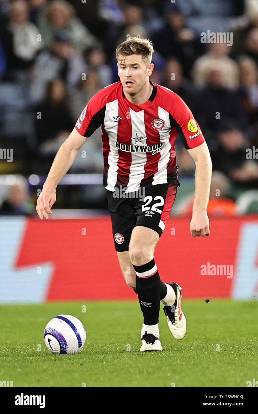 Leicester, Großbritannien. Februar 2025. Nathan Collins aus Brentford während des Spiels Leicester City FC gegen Brentford FC English Premier League im King Power Stadium, Leicester, England, Großbritannien am 21. Februar 2025 Credit: James Holyoak/Every Second Media Credit: Every Second Media/Alamy Live News Stockfoto