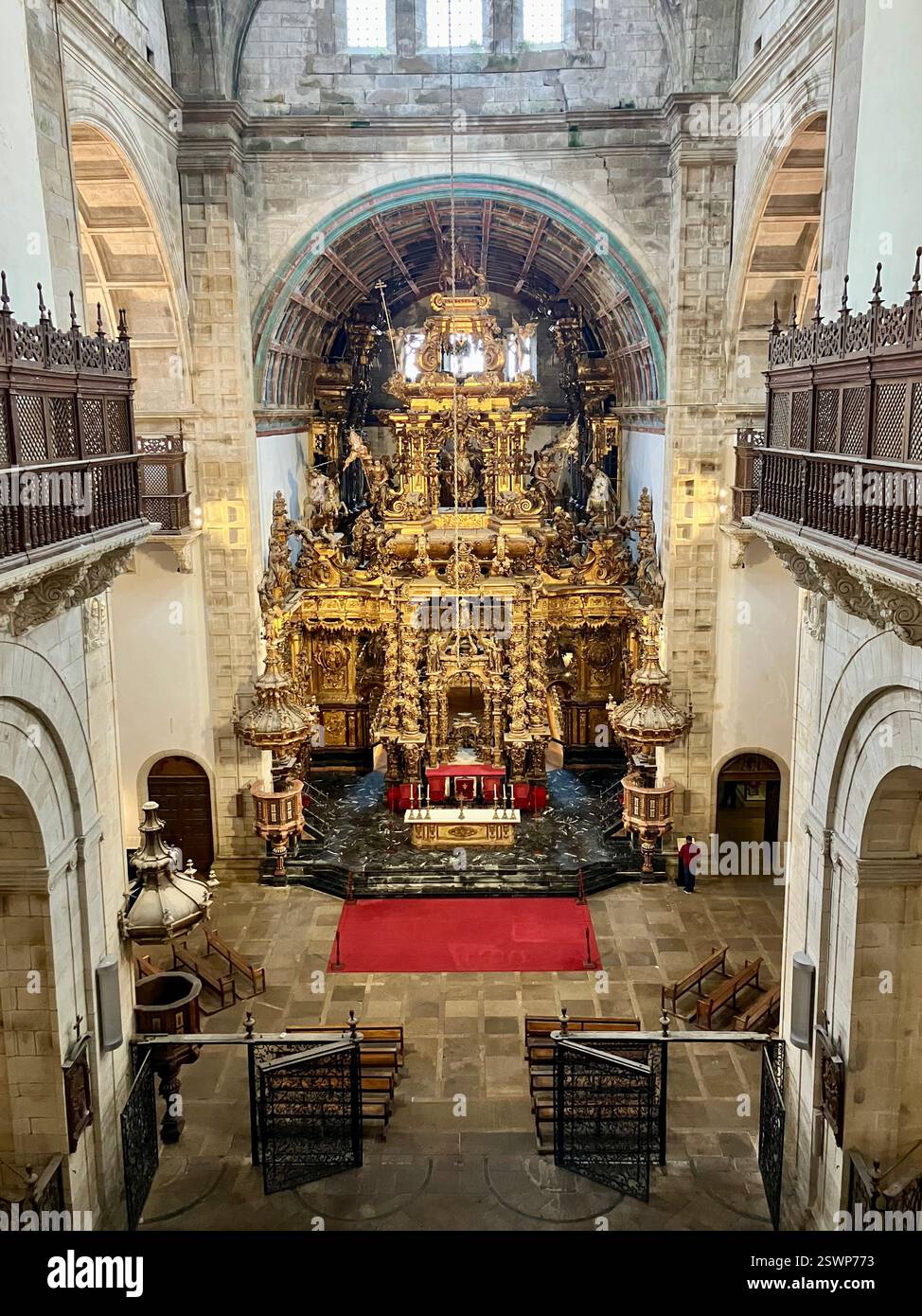 Iglesia de San Martiño Pinario, Santiago de Compostela, Galicien, Spanien - Smartphone-aufgenommenes Stockfoto