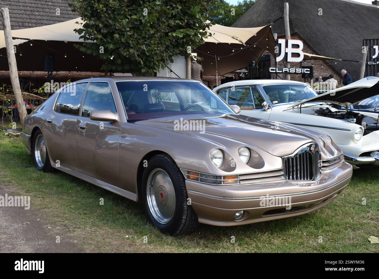 Beesd, Niederlande - 13. September 2024: 1999 Packard zwölf Concept Car Stockfoto