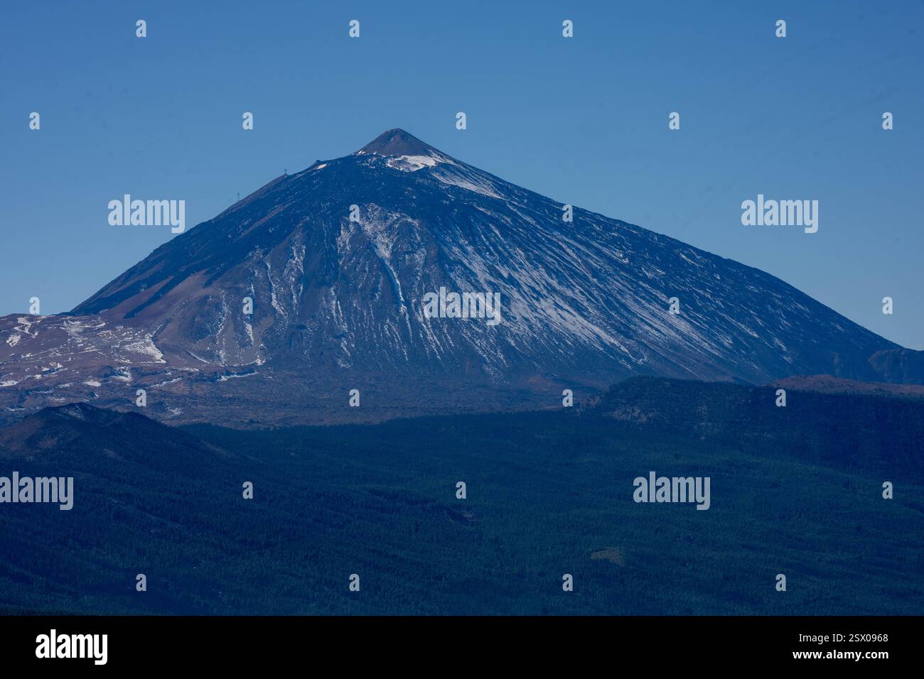 Mount Teide, Teneriffa, Spanien, ein Vulkan auf Teneriffa auf den Kanarischen Inseln, Spanien. Sein Gipfel mit 3.715 m (12.188 ft) ist der höchste Punkt Spaniens und Stockfoto