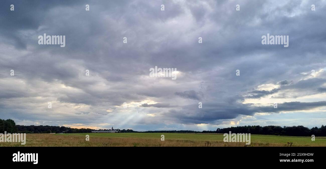 Wolkengebilde Stockfoto