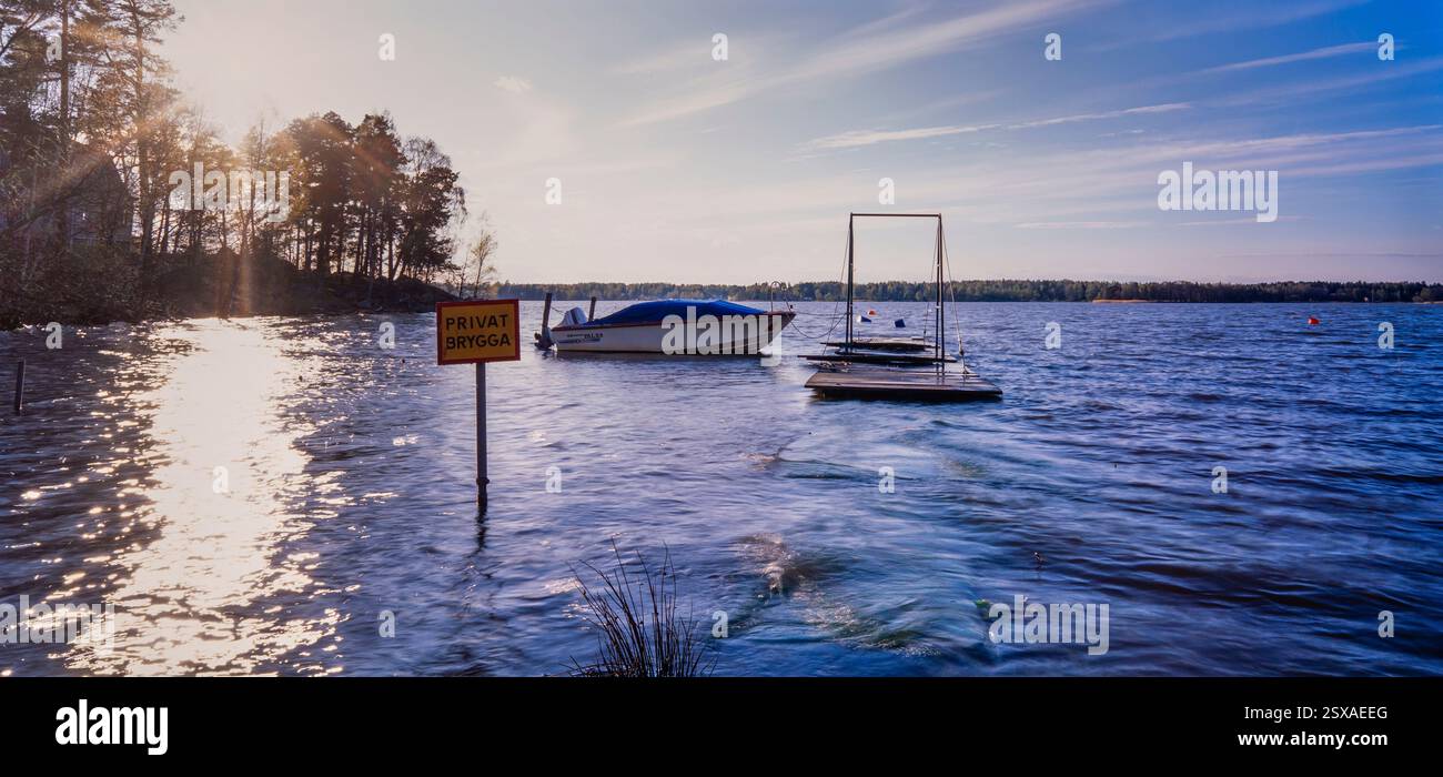 Überfluteter Steg Stockfoto