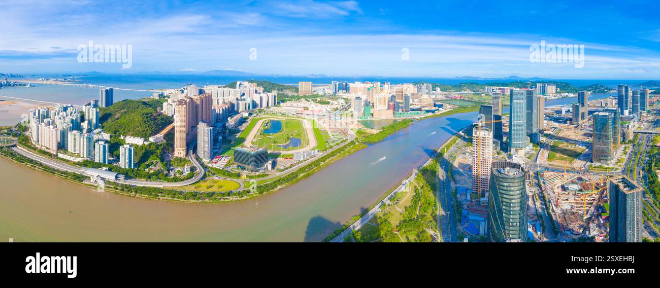 Luftkulisse der Hengqin Freihandelszone in Macau und Zhuhai, China Stockfoto