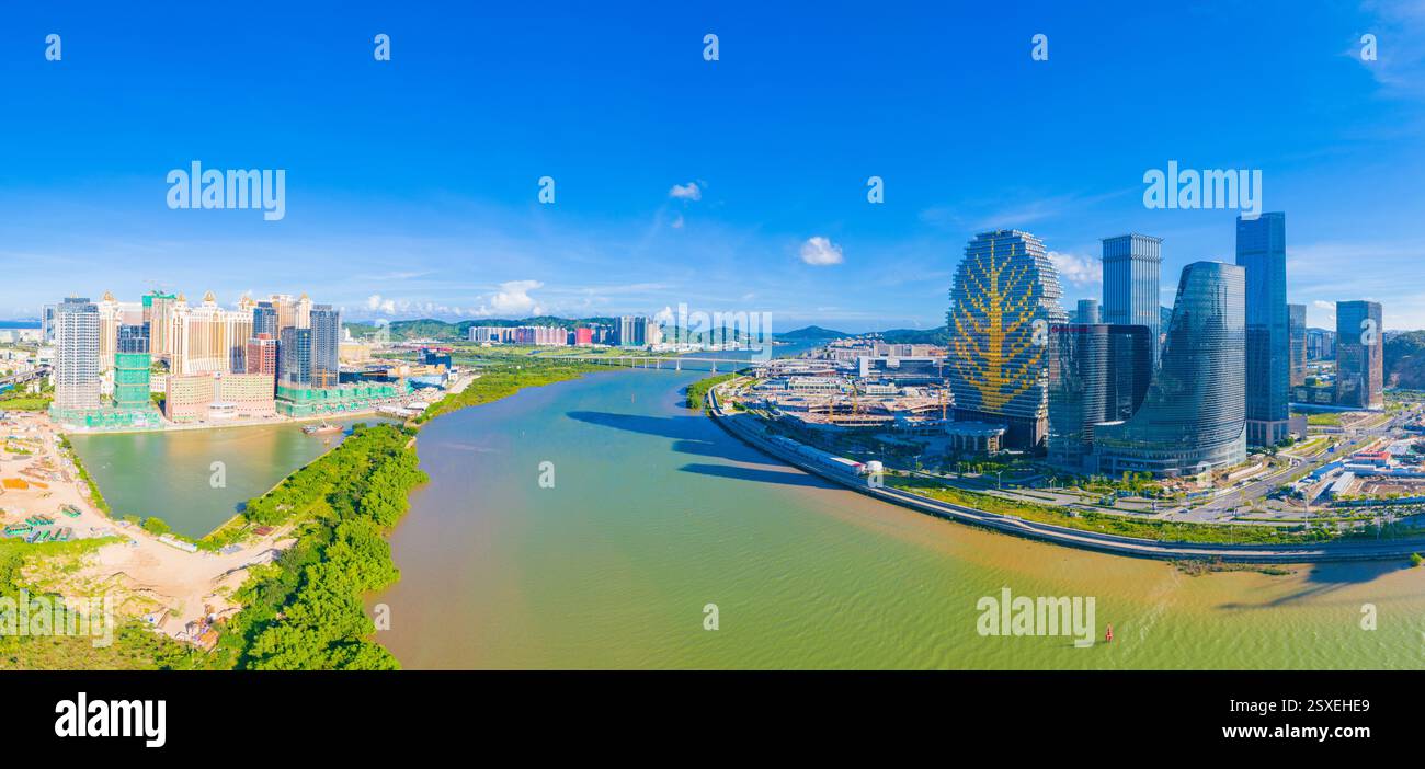 Luftkulisse der Hengqin Freihandelszone in Macau und Zhuhai, China Stockfoto