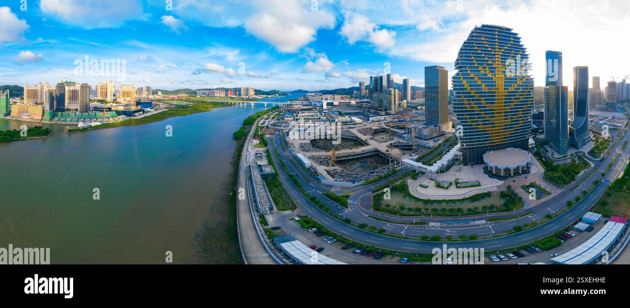 Luftkulisse der Hengqin Freihandelszone in Macau und Zhuhai, China Stockfoto
