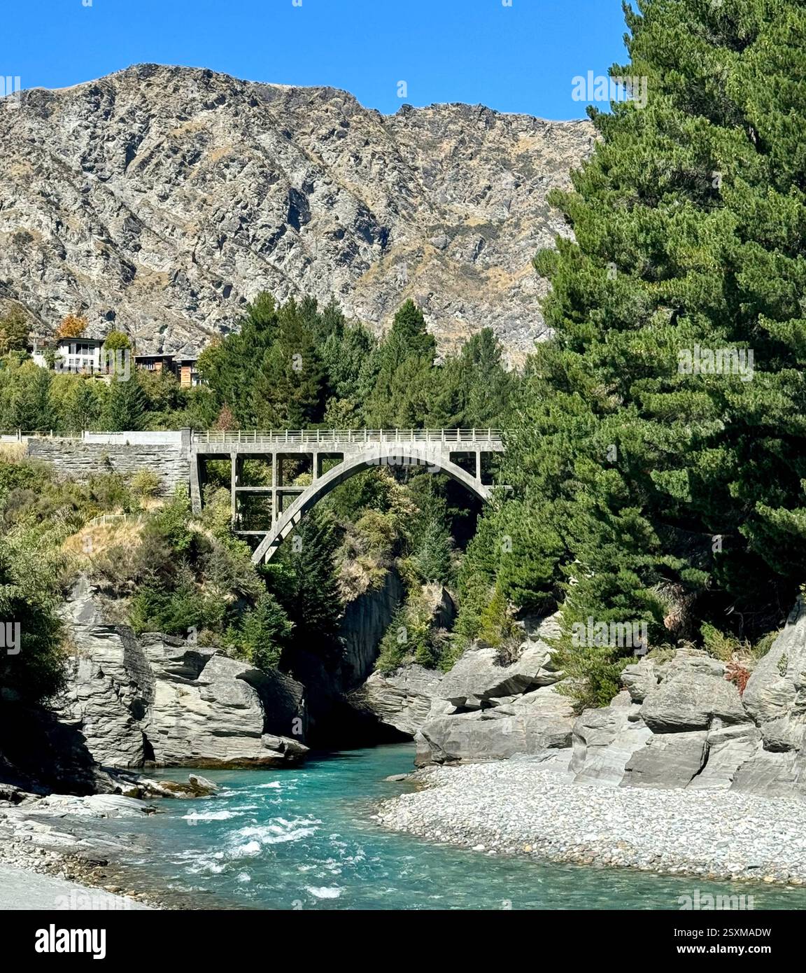 Edith Cavell Bridge am Arthurs Point über den Shotover River Otago Neuseeland Stockfoto