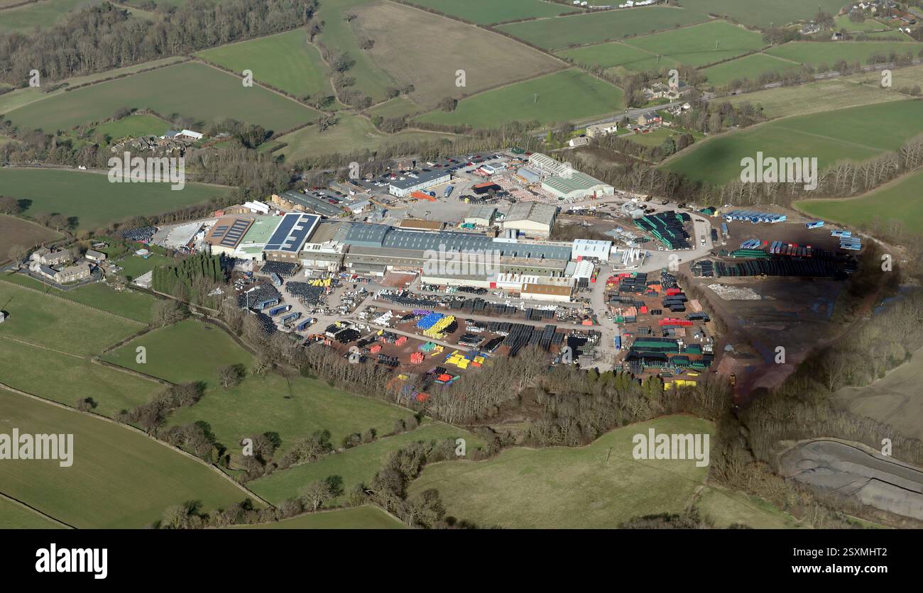 Luftaufnahme des Hauptquartiers von Naylor Industries plc (die Baumaschinen liefern), Clough Green in der Nähe von Barnsley, South Yorkshire Stockfoto