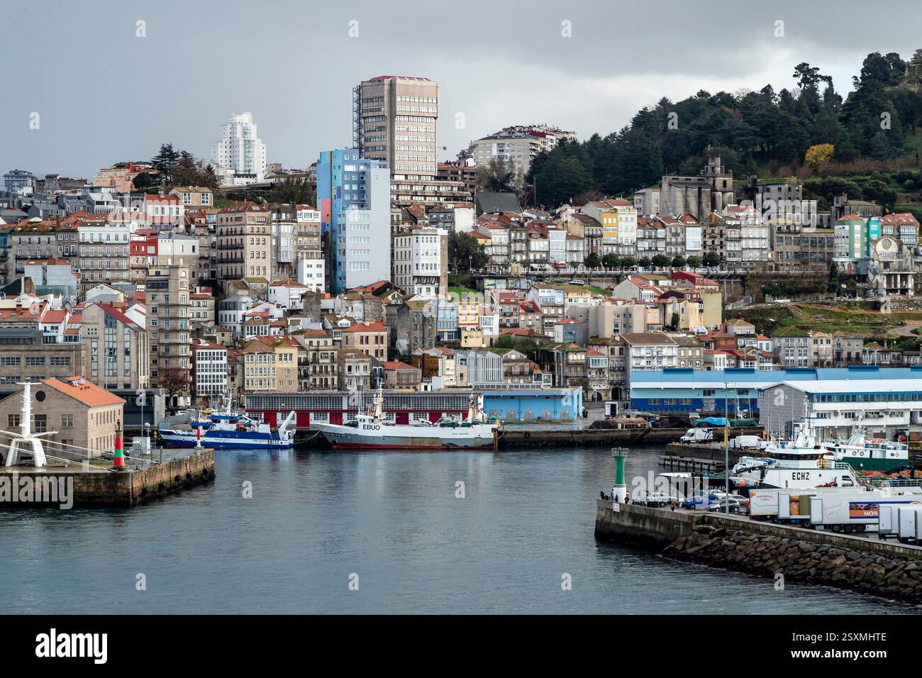Hafen und Arbeitsbereich in Vigo, Spanien, Europa. Stockfoto