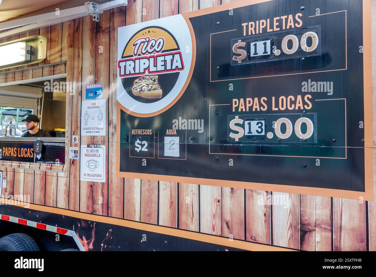 San Juan Puerto Rico, Viejo Old San Juan, Plaza Licenciado Eugenio Maria de Hostos, Tico Tripleta, Food Truck, Street Food, Puerto-ricanisches Sandwich, Tripletas, Stockfoto