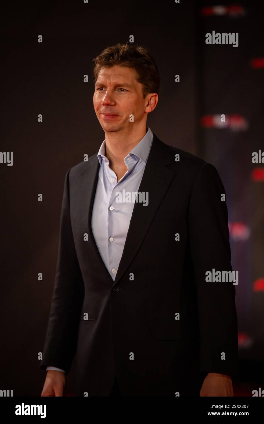 O2 ARENA LONDON, VEREINIGTES KÖNIGREICH - 18. FEBRUAR: James Vowles kommt auf dem roten Teppich für die F175 Live-Veranstaltung Dienstag, 18. Februar 2025 in London, Vereinigtes Königreich (Foto: Michael Potts/BSR Agency) Credit: BSR Agency/Alamy Live News Stockfoto