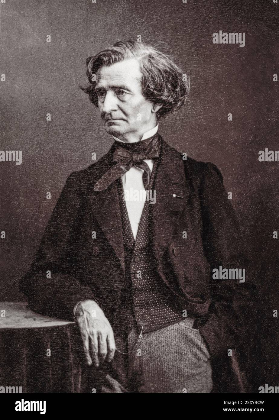 Hector Berlioz. Porträtaufnahme des französischen romantischen Komponisten und Dirigenten Louis-Hector Berlioz (1803-1869) von Atelier Nadar, um 1860 Stockfoto
