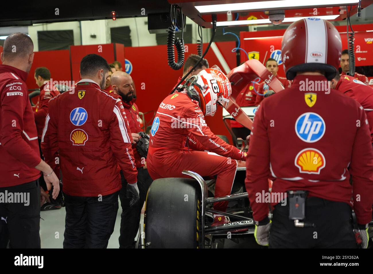 Sakhir, Bahrain. Februar 2025. Charles Leclerc, während des Formel-1-Tests auf dem Bahrain International Circuit. Quelle: Alessio Morgese / Emage / Alamy Live News Stockfoto