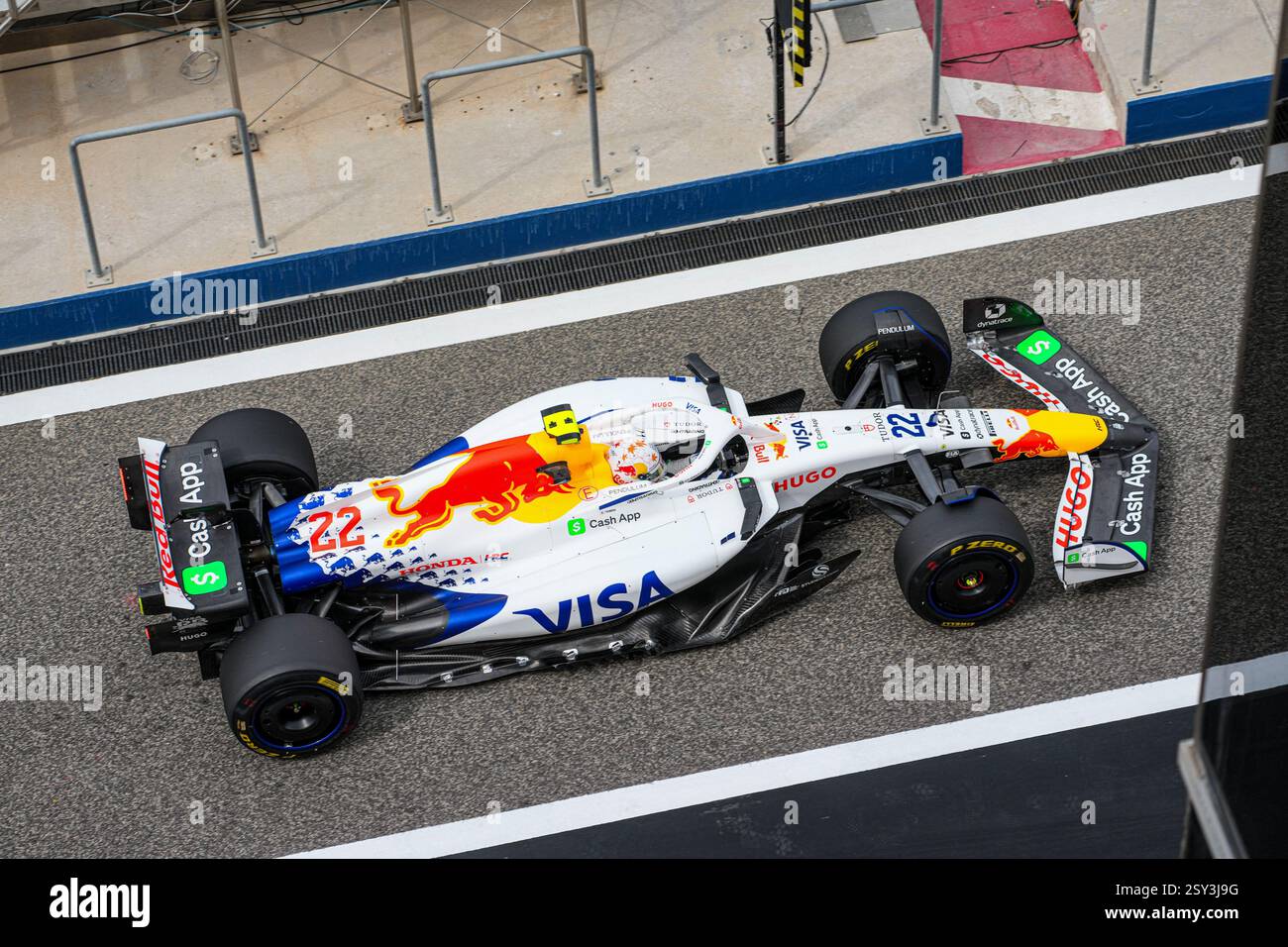 26.02.2025, Bahrain International Circuit, Sakhir, Formula 1 Testfahrten Bahrain 2025, im Bild Yuki Tsunoda (JPN), Visa Cash App RB Formel 1 Team Stockfoto