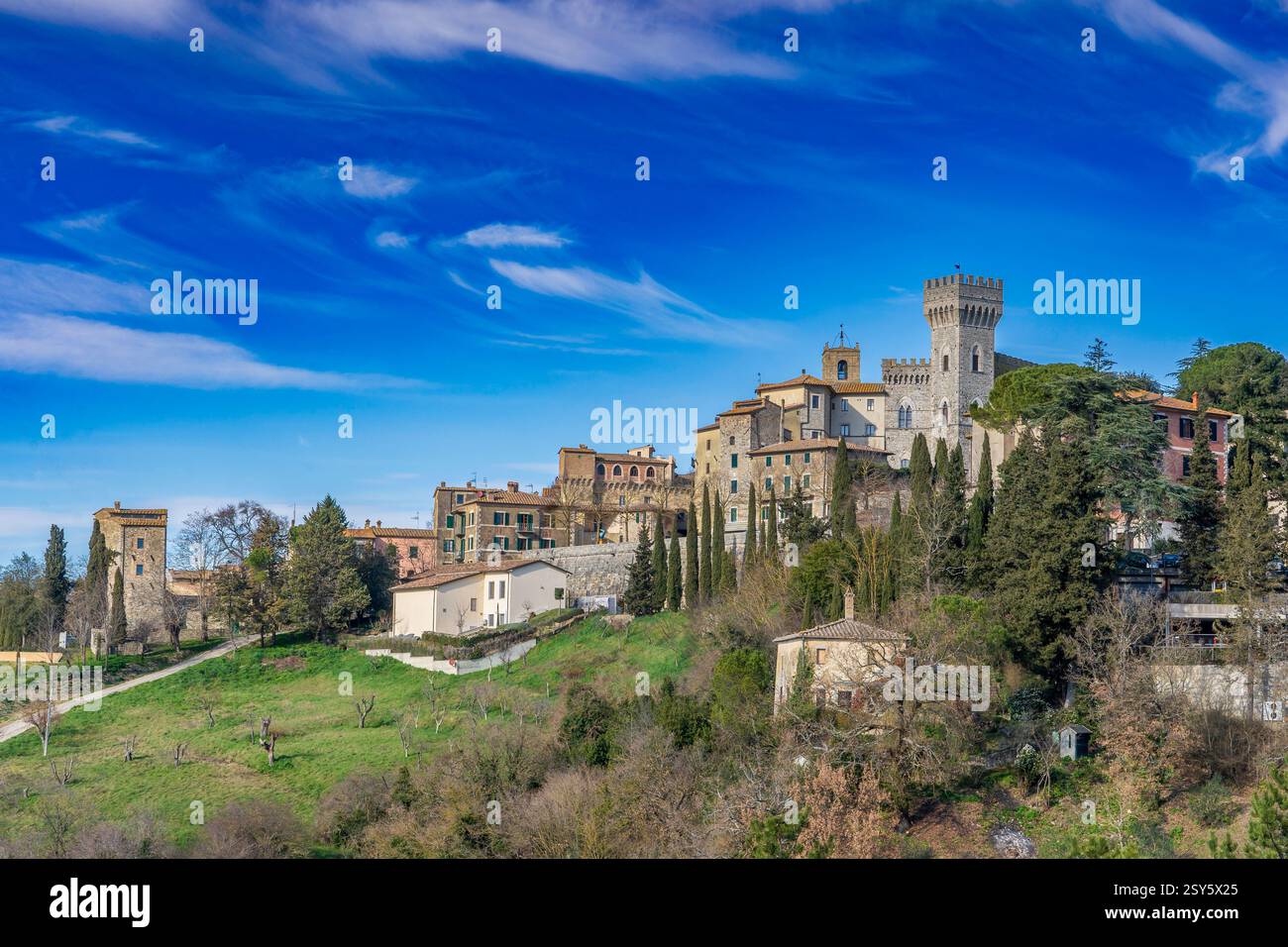 Blick auf das Dorf San Casciano dei Bagni Stockfoto