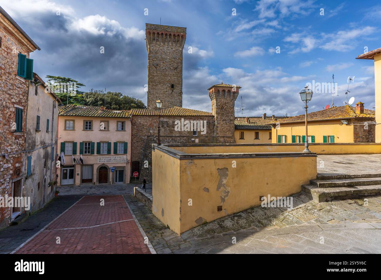 Lucignano, eines der schönsten Dörfer Italiens. Stockfoto