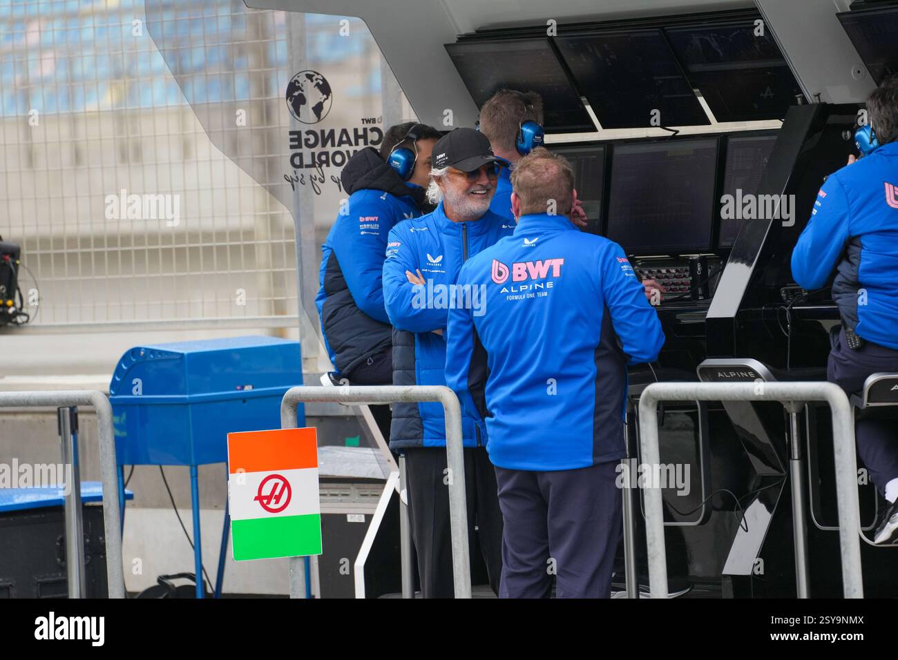 27.02.2025, Bahrain International Circuit, Sakhir, Formel 1 Test Bahrain 2025 , Flavio Briatore Alpine Racing Stockfoto