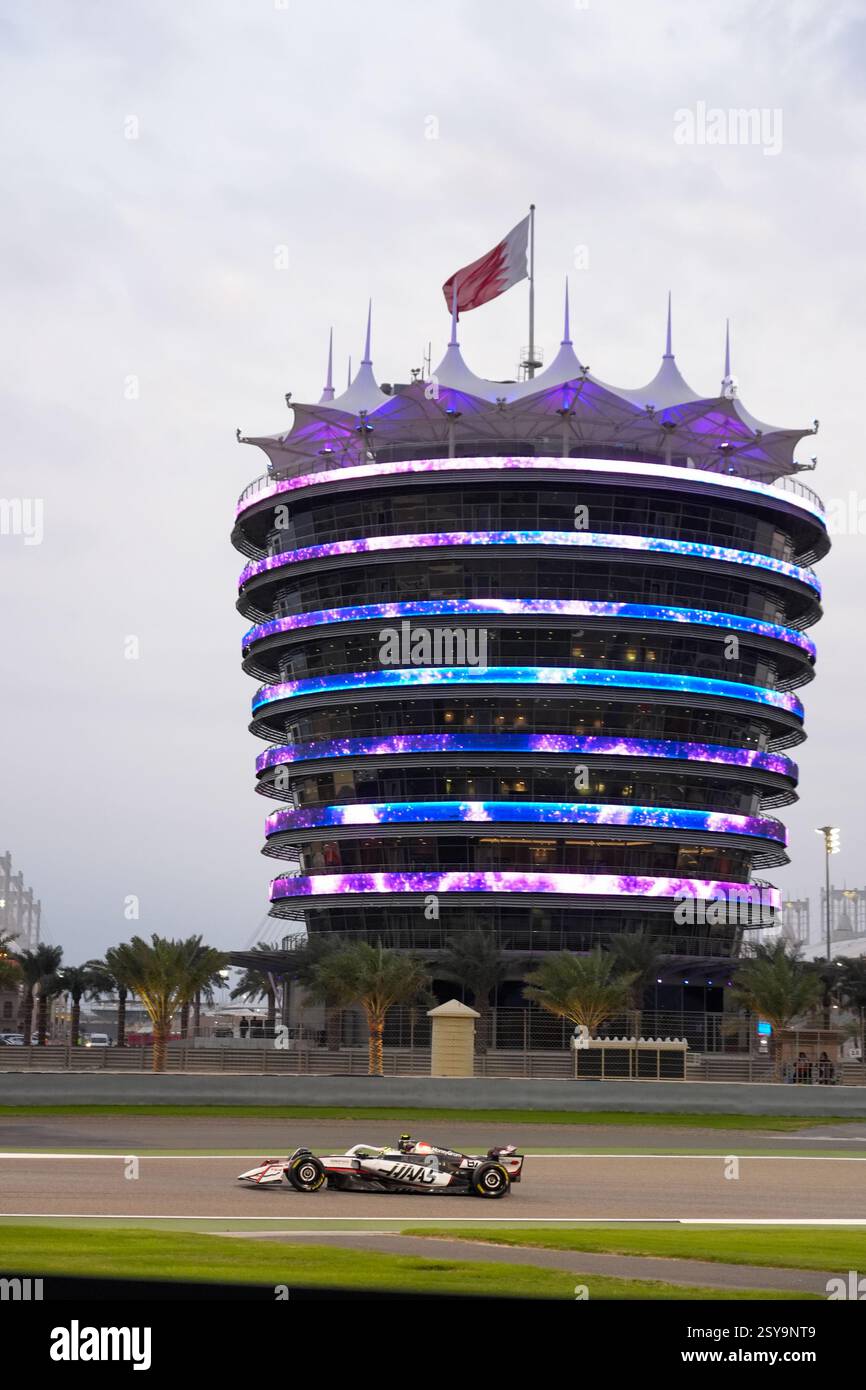 Bahrain, Bahrain. Februar 2025. 27.02.2025, Bahrain International Circuit, Sakhir, Formel-1-Test Bahrain 2025&#xD;&#XA;, Credit: Independent Photo Agency/Alamy Live News Stockfoto