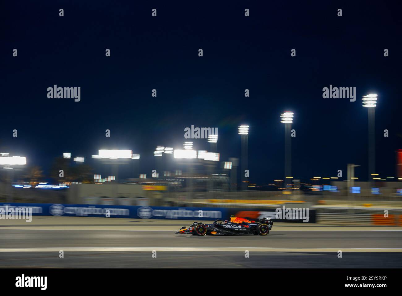 27.02.2025, Bahrain. , . International Circuit, Sakhir, Formel-1-Test Bahrain 2025, Liam Lawson (NZL) - Redbull Racing RB21 - Honda RBPT (Foto: Alessio de Marco/SIPA USA) Credit: SIPA USA/Alamy Live News Stockfoto