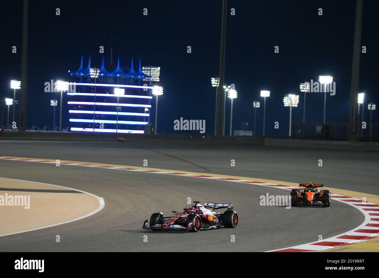 27.02.2025, Bahrain. , . International Circuit, Sakhir, Formel-1-Test Bahrain 2025 Oliver Bearman (GBR) - Haas F1-Team (Foto: Alessio de Marco/SIPA USA) Credit: SIPA USA/Alamy Live News Stockfoto