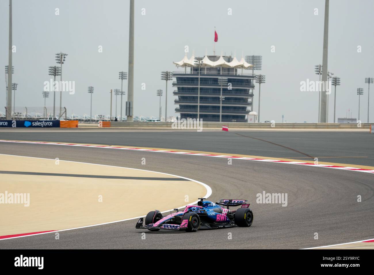 27.02.2025, Bahrain. , . International Circuit, Sakhir, Formel-1-Test Bahrain 2025 Pierre Gasly (FRA) - Alpine F1-Team - Alpine A525 - Renault (Foto: Alessio de Marco/SIPA USA) Credit: SIPA USA/Alamy Live News Stockfoto