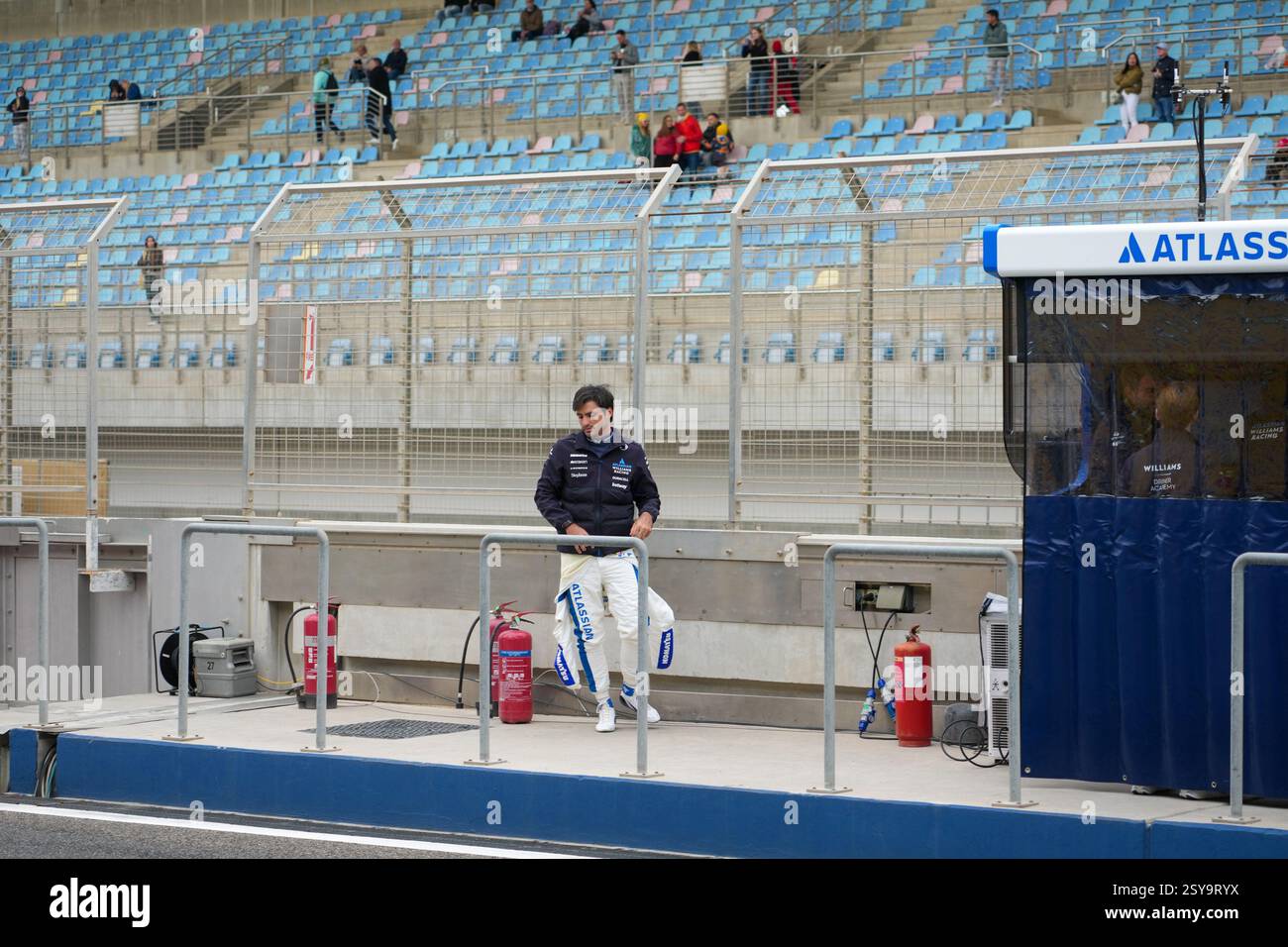 27.02.2025, Bahrain. , . International Circuit, Sakhir, Formel-1-Test Bahrain 2025, Carlos Sainz Jr. (ESP) - Williams Racing - Williams FW47 - Mercedes (Foto: Alessio de Marco/SIPA USA) Credit: SIPA USA/Alamy Live News Stockfoto