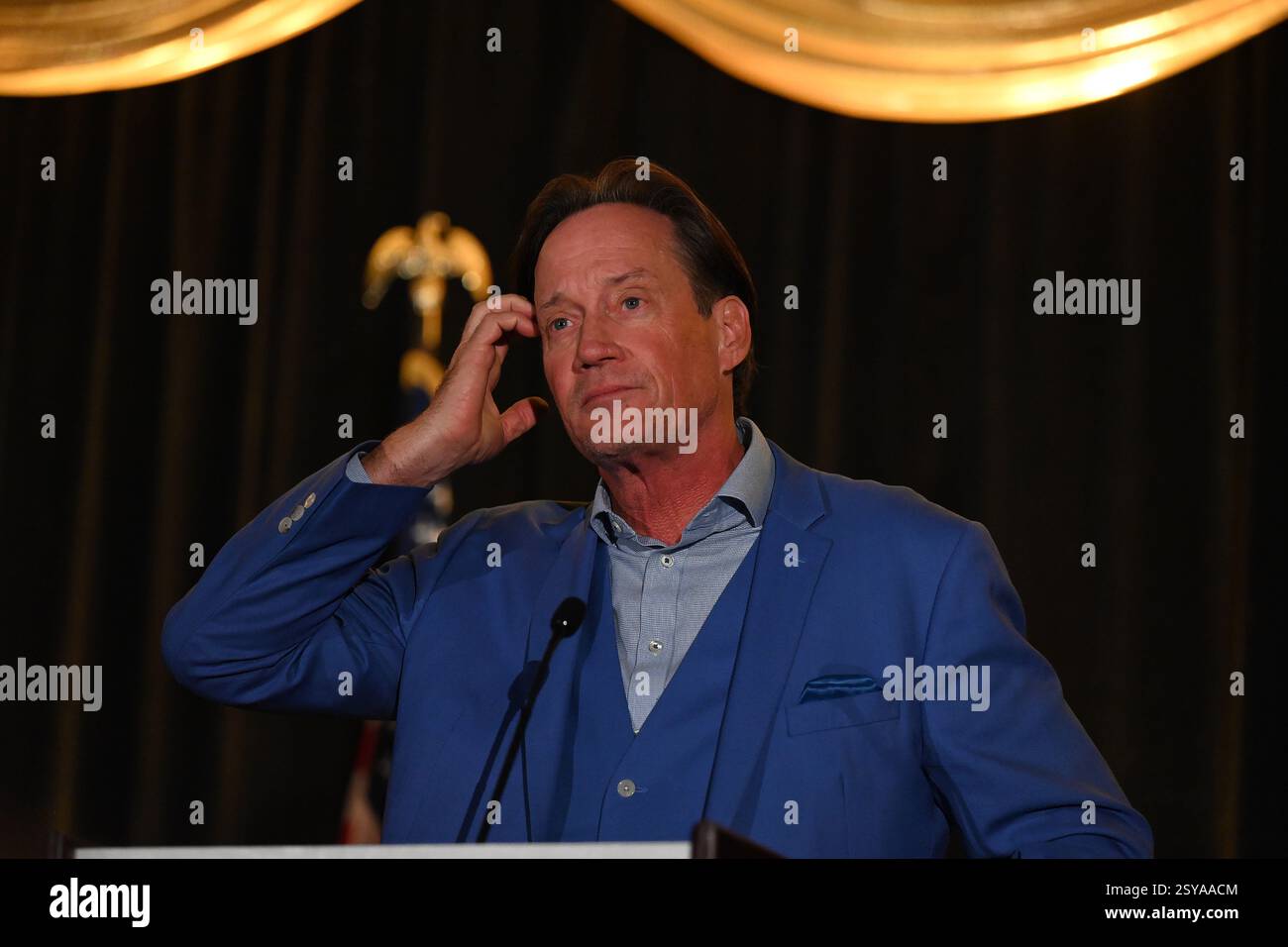OVERLAND PARK, KANSAS - 27. FEBRUAR 2025 Hollywood-Schauspieler KEVIN SORBO spricht über seine Karriere in Fernsehsendungen und Filmen beim Kansas GOP Dinner AgeÓ Americas Golden ÒCelebrating Stockfoto