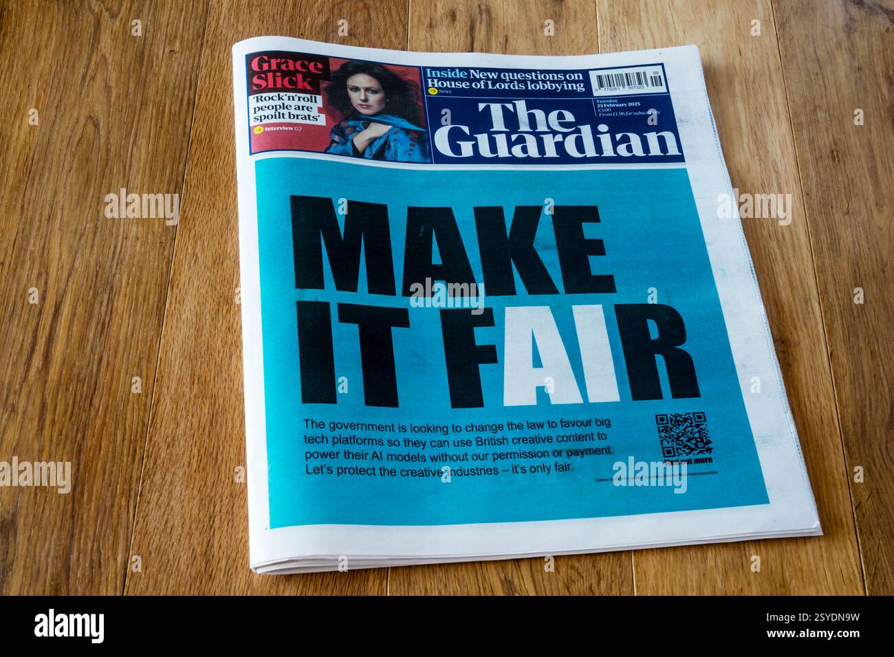 25. Februar 2025. Die Guardian-Zeitung und andere Tageszeitungen enthalten einen Rundumschlag, der sich gegen die Vorschläge der Regierungen zur KI-Nutzung von urheberrechtlich geschütztem Material ausspricht. Stockfoto