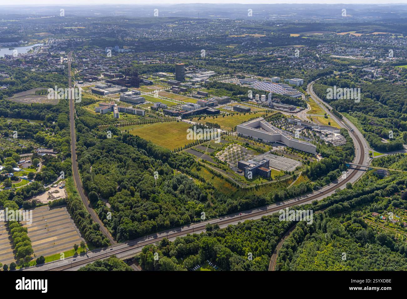 Luftaufnahme, Technologiepark Gewerbegebiet Phoenix West, allgemeine Ansicht, Hörde, Dortmund, Ruhrgebiet, Nordrhein-Westfalen, Deutschland Stockfoto