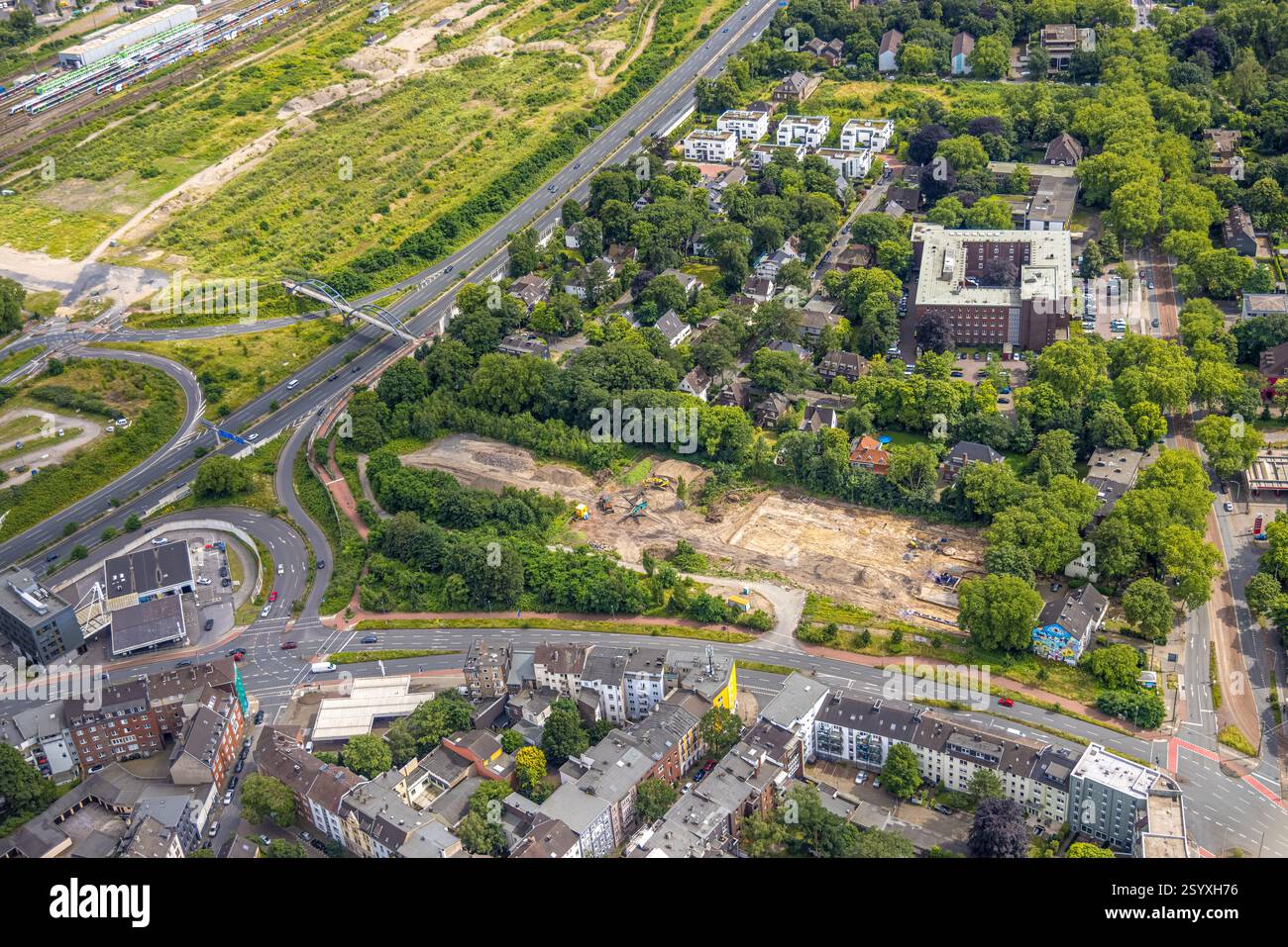 Luftaufnahme, Baustelle B-Plan 1194 Dellviertel, geplantes neues Feuerwehrhaus und Rettungsstation an der Mercatorstraße, Duisburger Polizeipräsidium Bu Stockfoto