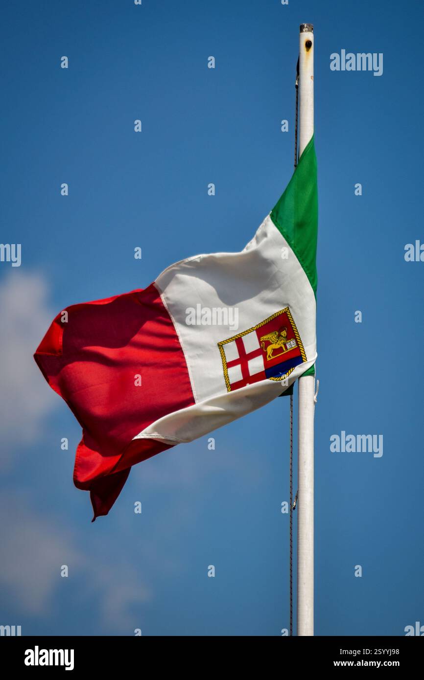 Flagge der italienischen Marine. Stockfoto