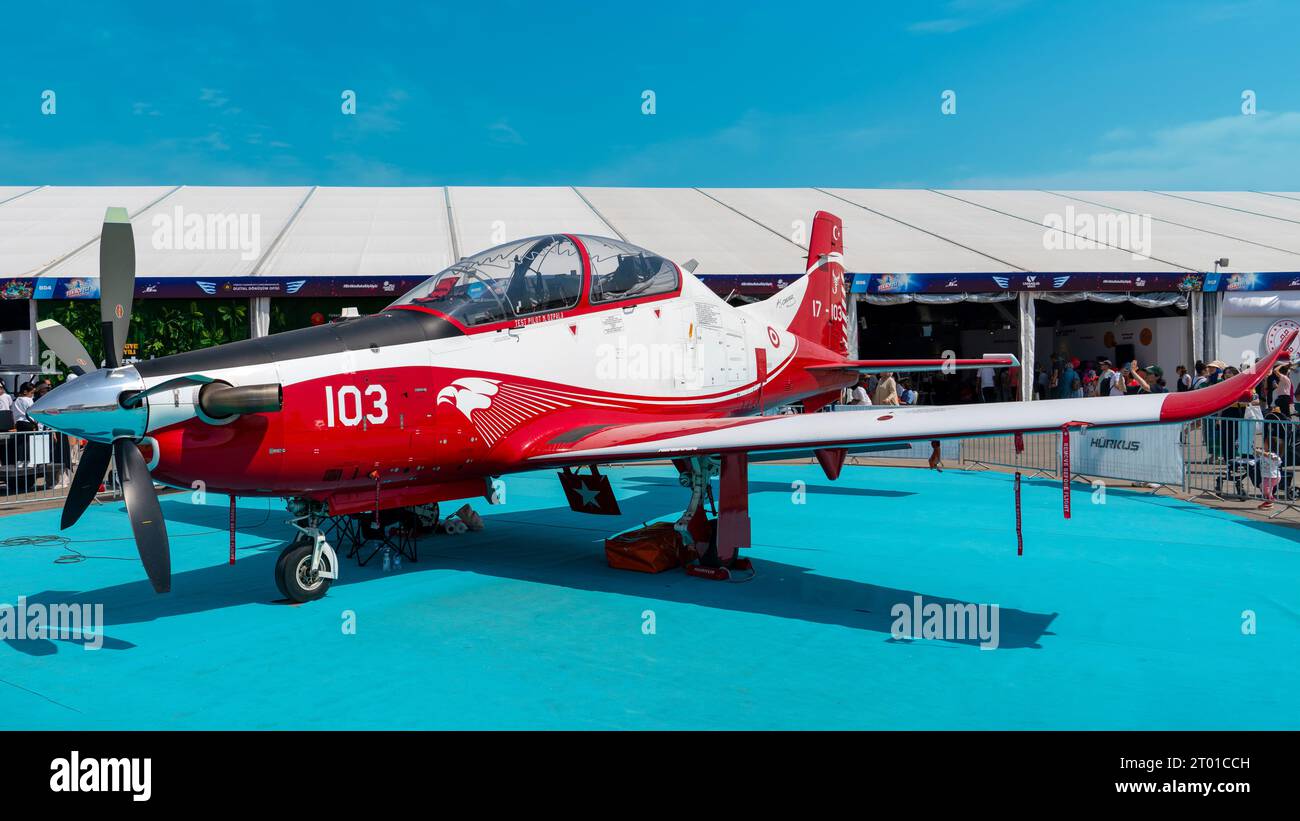 Ankara, Türkei – 2. September 2023: Die TAI Hürkuş (Free Bird) ist ein zweisitziges, niederflügeliges, einmotoriges Turboprop-Flugzeug, das von Tu entwickelt wurde Stockfoto