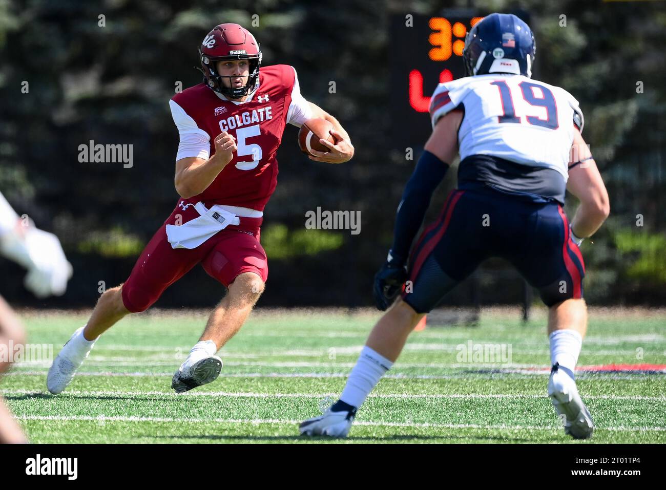 16. September 2023 Colgate Raiders Quarterback Michael Brescia (5
