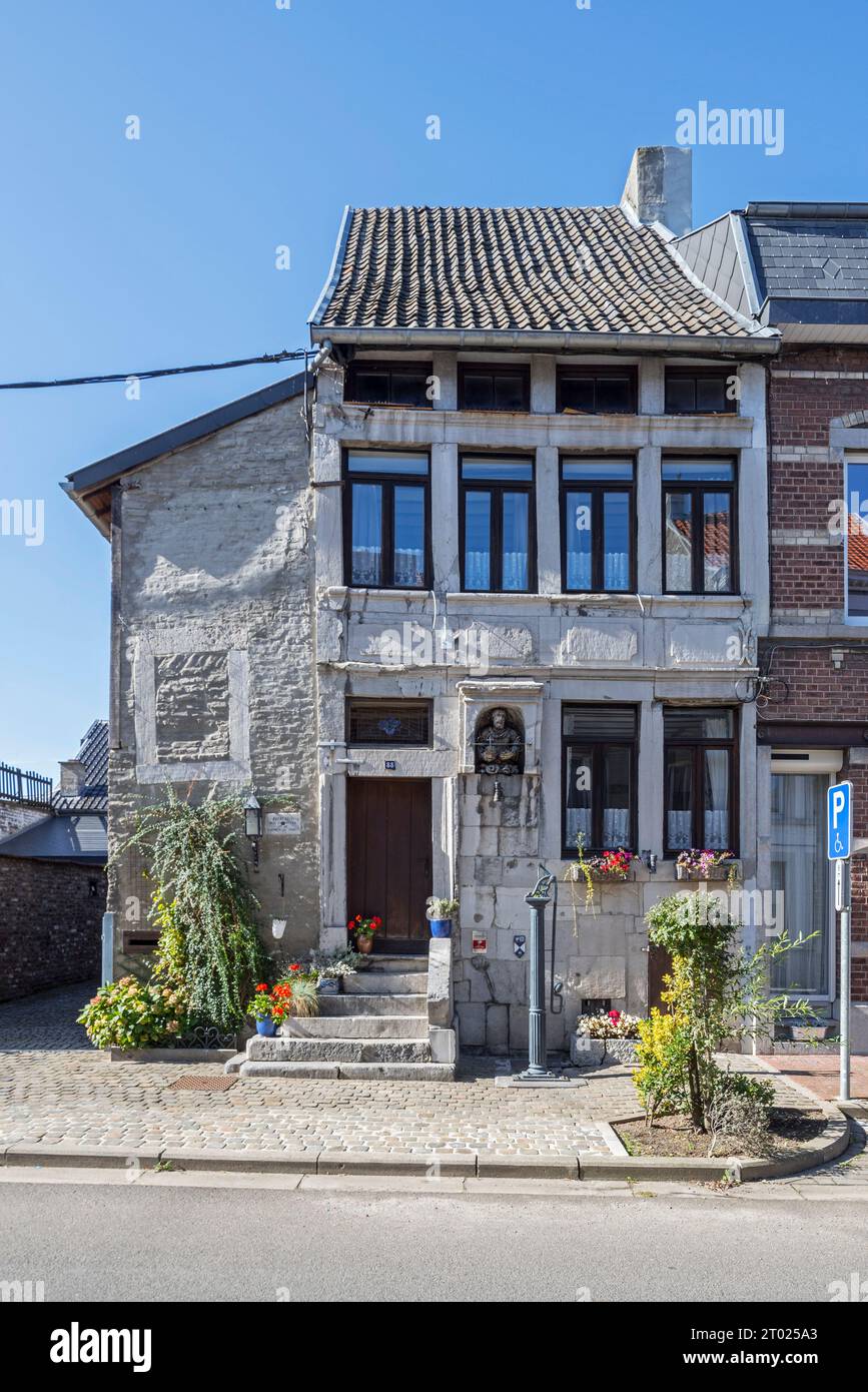 Maison du Père éternel / Maison du VI Bon Dju, Haus aus dem 18. Jahrhundert im historischen Stadtzentrum von Herve in der Provinz Lüttich, Wallonien, Belgien Stockfoto