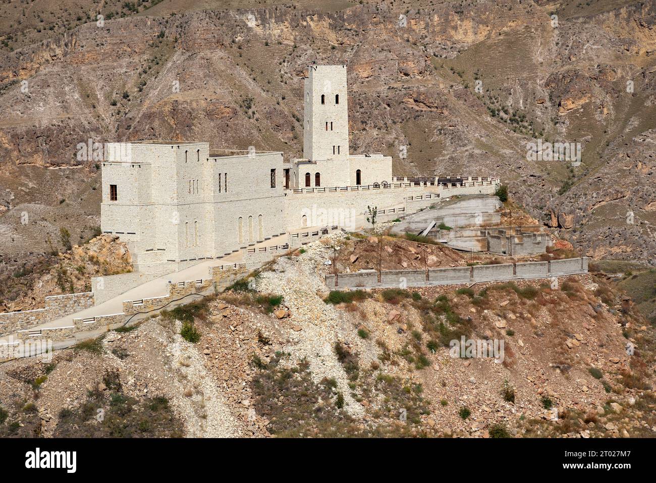 AKHULGO, RUSSLAND - 25. SEPTEMBER 2021: Gedenkstätte und historischer Komplex 'Akhulgo'. Republik Dagestan Stockfoto