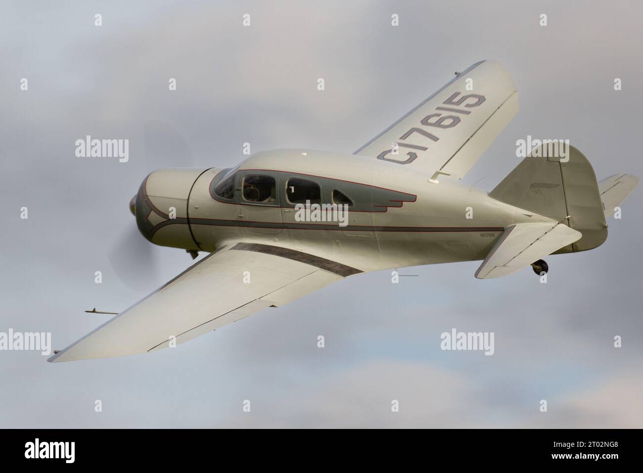 Ein Spartan 7W Executive auf der Shuttleworth Collection Race Day Air Show 2023. Stockfoto